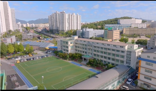 Kwangwoon Elementary School